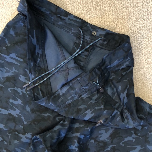 Men’s Mack Weldon Swim Trunks - Picture 5 of 6